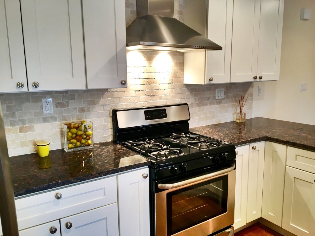 97 Maple KItchen 3