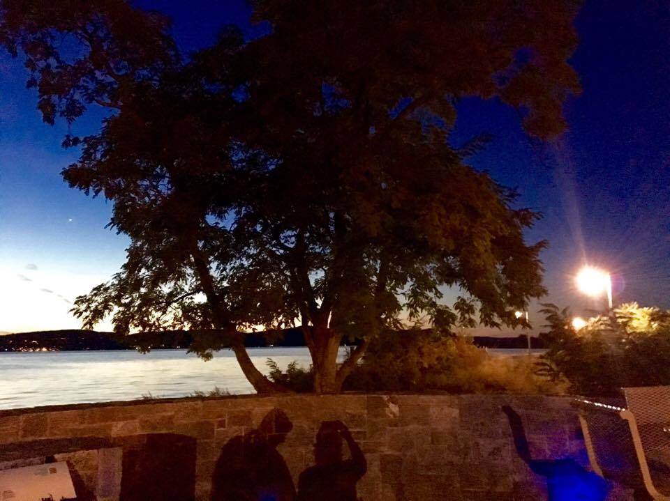 River-Walk-at-night-4