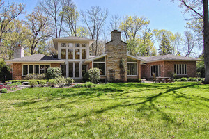 What do you think will sell this Glenview Home?