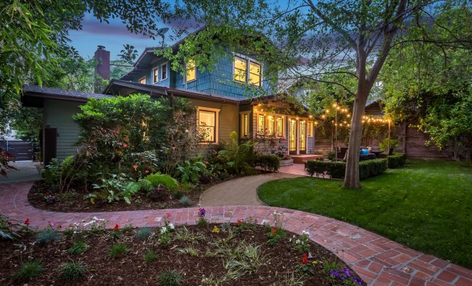 001B MLS & INSTAGRAM 1924 Canyon Drive - High Resolution (60)
