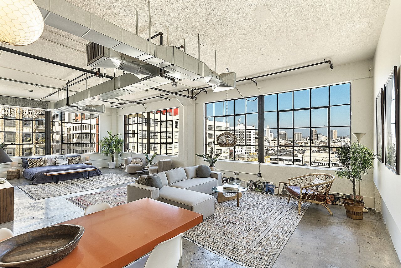 315East8thStreetUnit901.0011