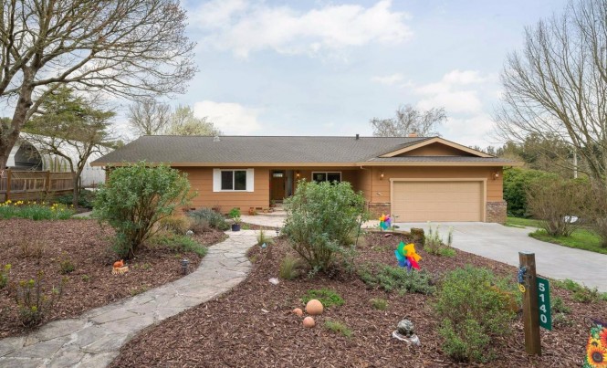 5140 Blank Road Sebastopol