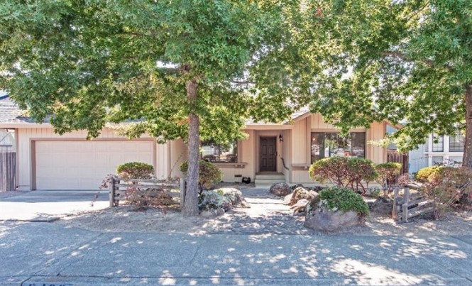 9490 Jessica Drive Windsor