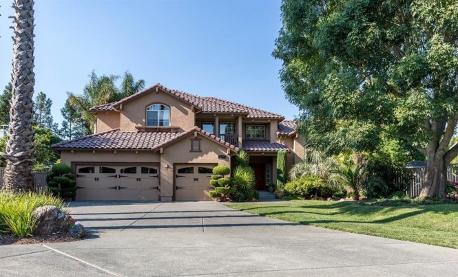 1823 Maiden Lane, Petaluma