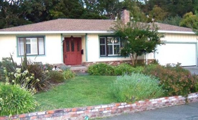 14 Thornton Ct Novato, CA 94945