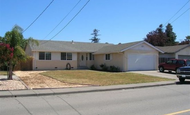 809 Saint Francis Dr Petaluma, CA 94954